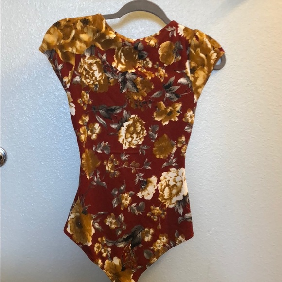 Body suit - Picture 3 of 3